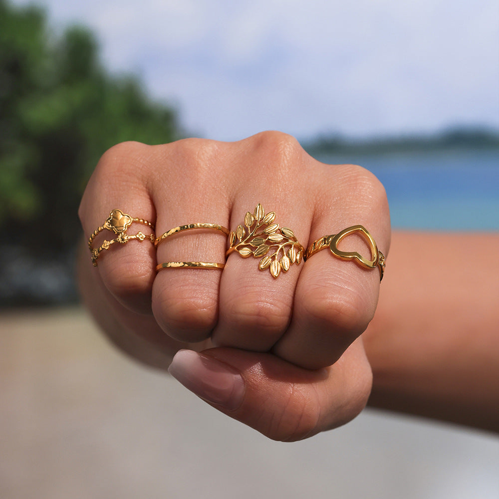 Planderful 18K Gold Plated Geometric Flower Ring For Women