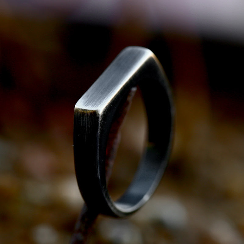 Trendy Titanium Steel Retro Rings for Men and Women, Wholesale Fashion from Japan and South Korea