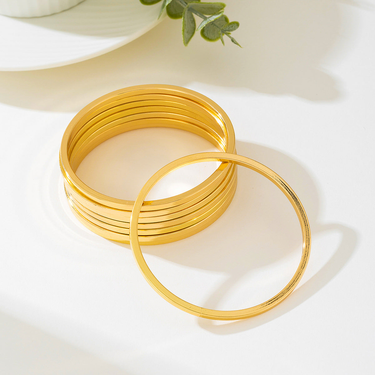 Planderful Vienna Verve Bracelets Set – Stylish Metal Geometric Design