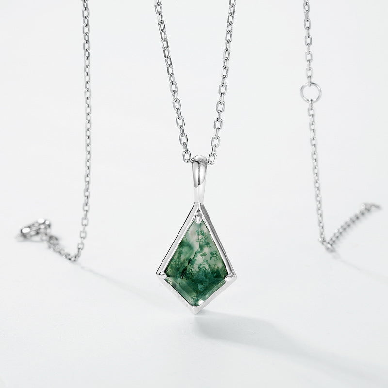 Planderful Jewelry Sterling Silver Agate Necklace