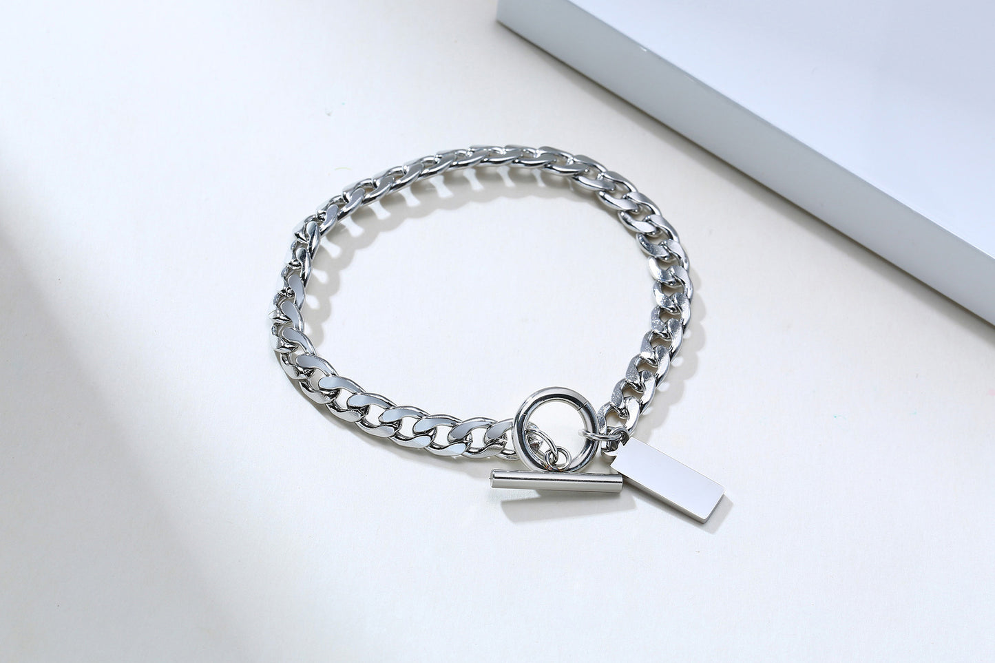 Europe And The United States New Stainless Steel OI Buckle Bracelet For Men