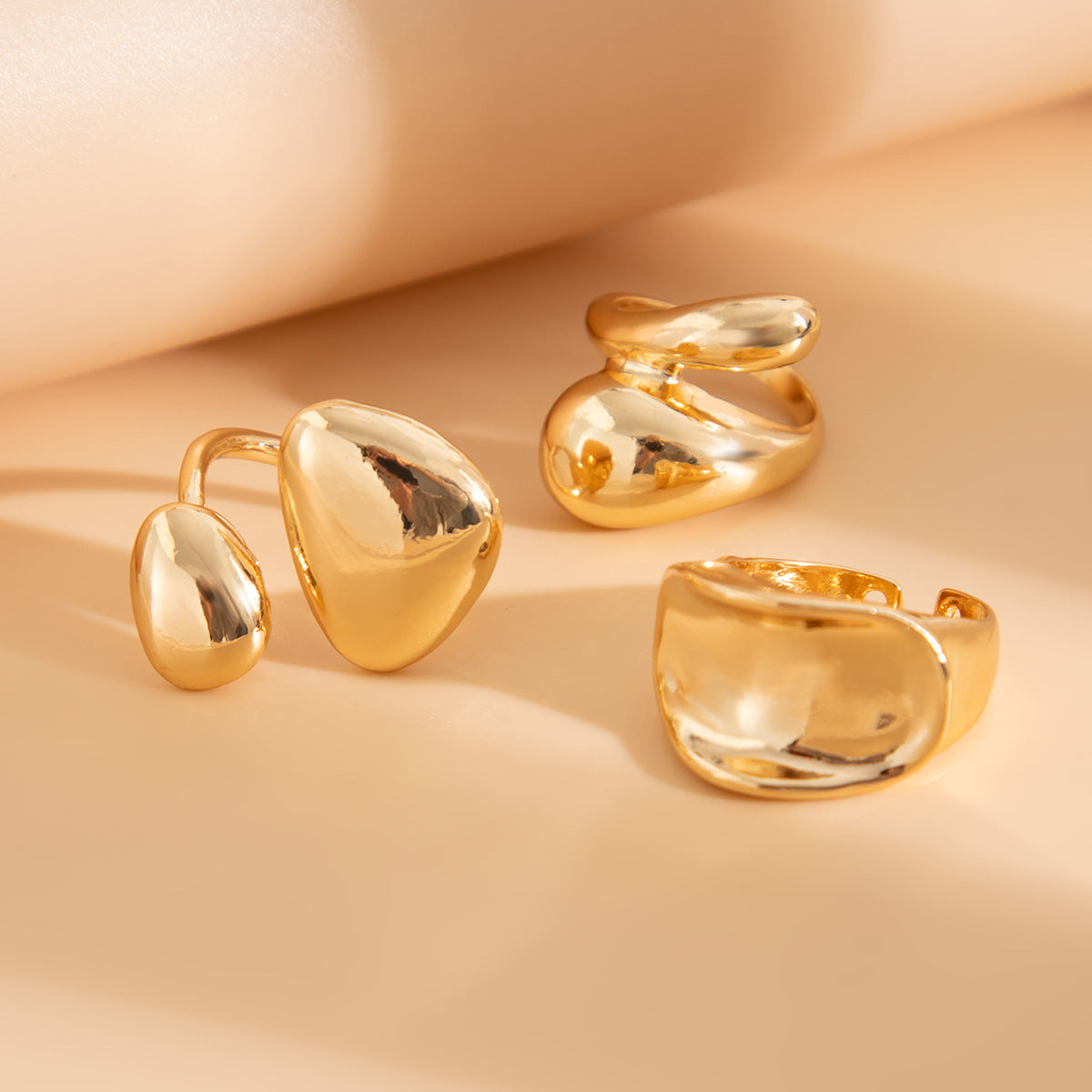 Planderful Vienna Verve Ring Set – Irregular Geometric Design