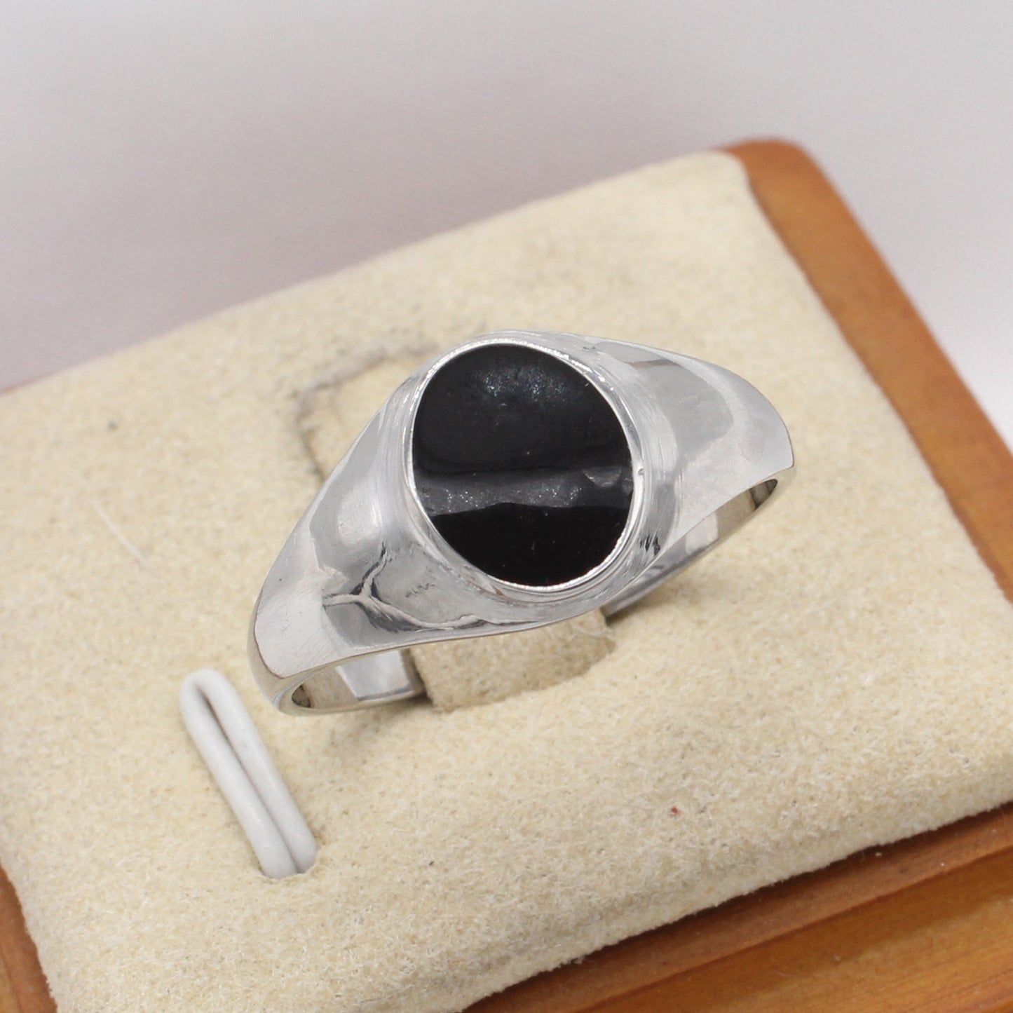 Planderful Jewelry Everyday Genie Oval Resin Steel Ring In Modern Minimalist Style For Women