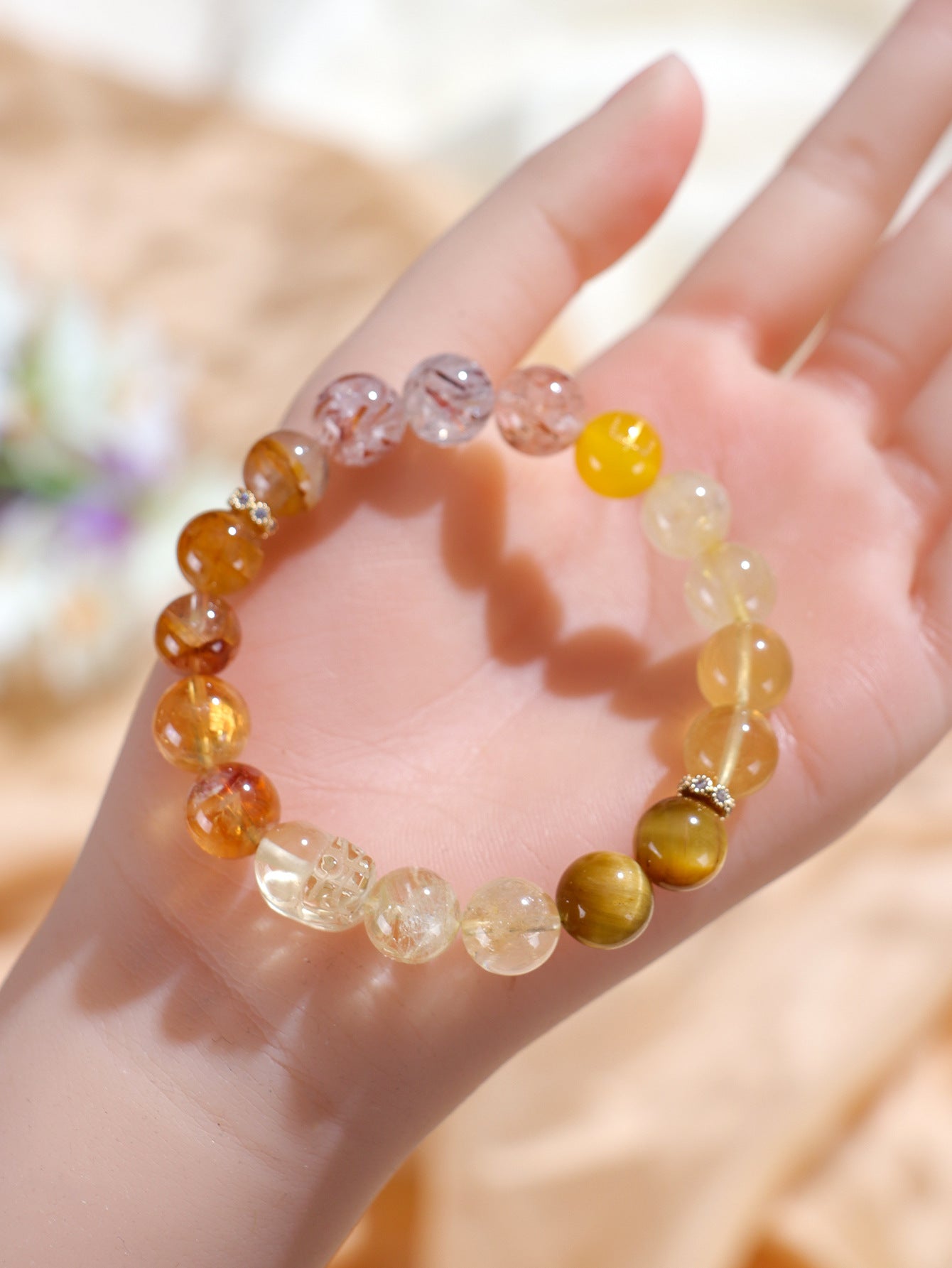 Planderful Fortune's Favor Crystal Bracelet – Luxurious Citrine and Pixiu Design