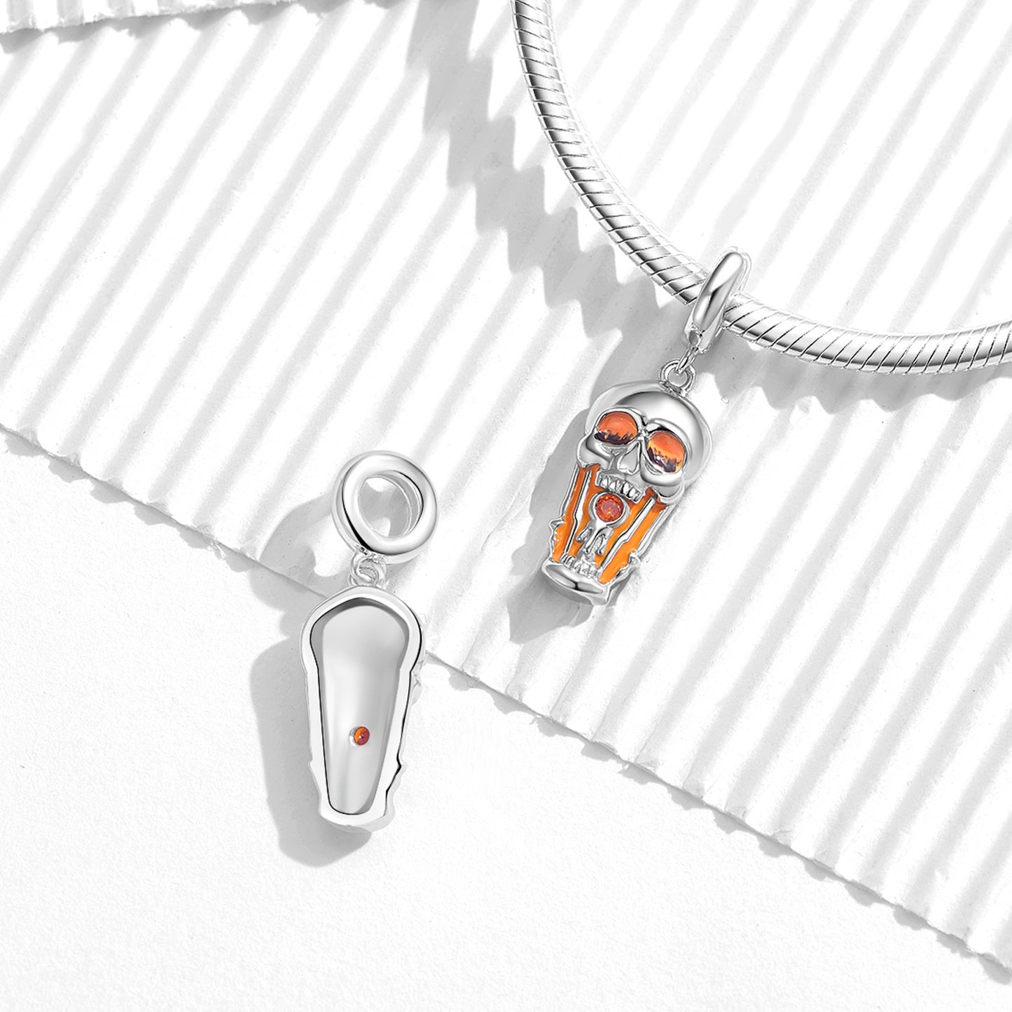 Planderful Everyday Genie – Original Design Candle Skull Pendant 925 Sterling Silver Epoxy Niche Dark Wind Jewelry