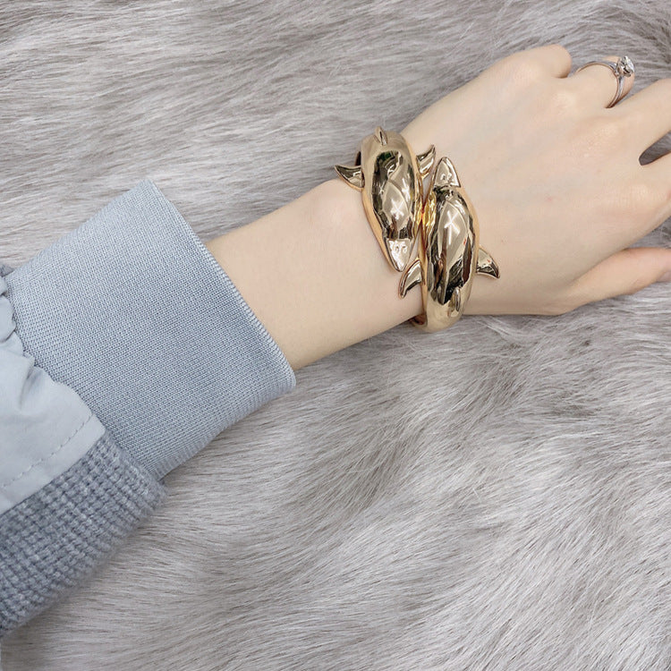 Golden Dolphin Charm Bracelet - Exquisite Animal Spring Fashion Jewelry
