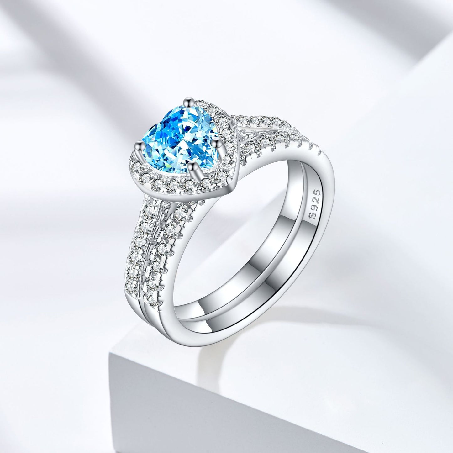 S925 Sterling Silver 1ct Flame Ice Heart-Shaped Zircon Ring