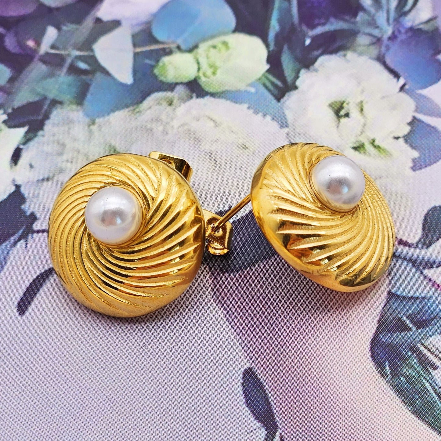 Planderful Everyday Genie Stainless Steel Pearl Earrings For Women With Geometric Texture Design Statement
