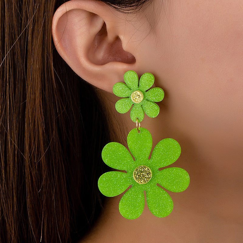 Planderful Vienna Verve Earrings – Stylish Acrylic Flower Design