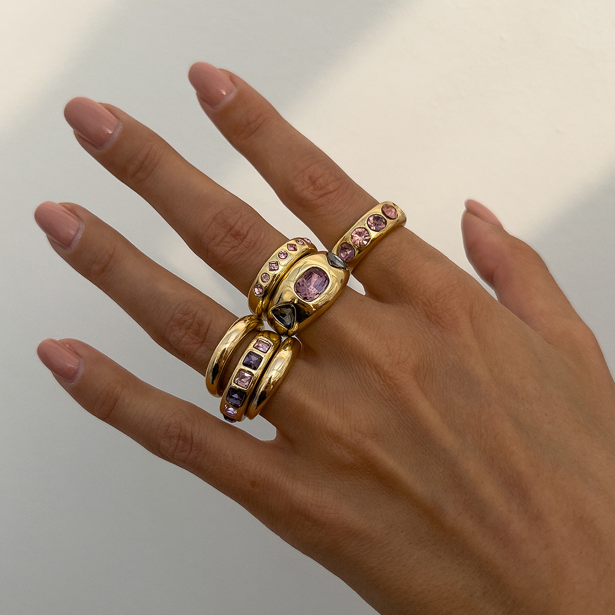 Planderful Vienna Verve Ring Set – Retro Micro-Inlaid Design