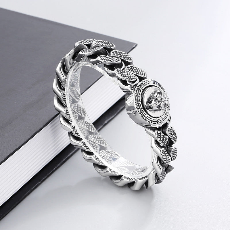 Bold Personalized Cuban Chain Bracelet with Wolf Head Buckle for Men