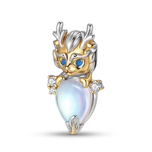 Planderful Jewelry Moonstone Dragon Beaded Bracelet In Sterling Silver With 14K Gold Inlays For Elegant Everyday Wear