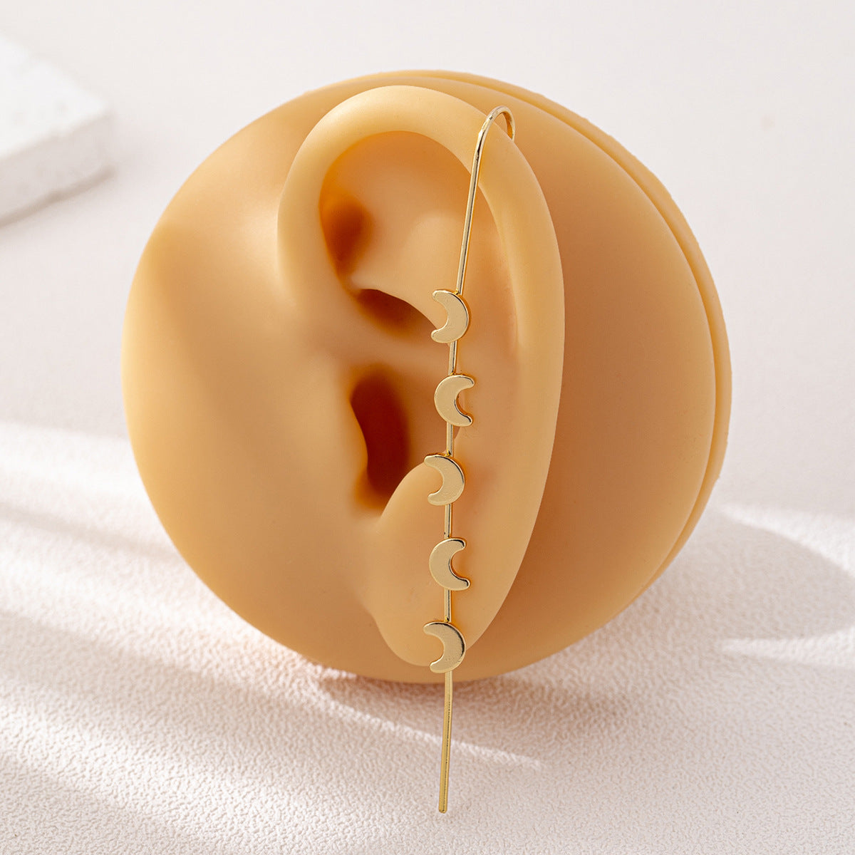 Planderful Vienna Verve Earrings – Simple and Practical Design