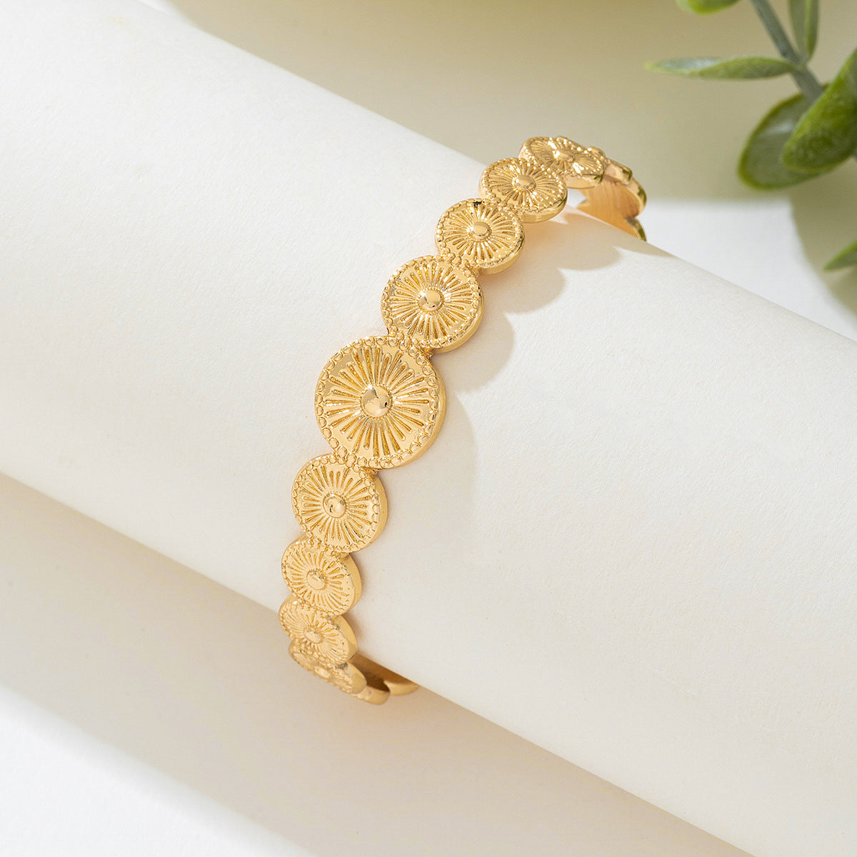 Planderful Vienna Verve Bracelet – Stylish Simple Design for Versatile Daily Wear