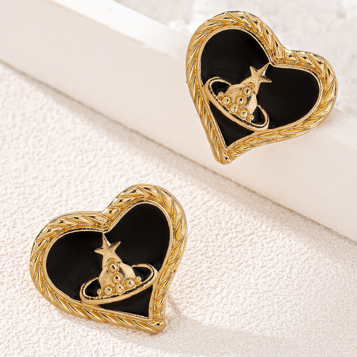 Planderful Vienna Verve Earrings – Fashionable Metal Planet Design