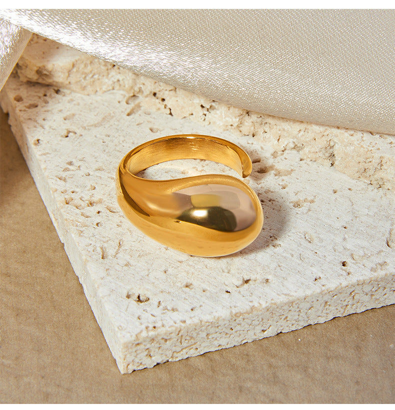 Extravagant 18K Gold Plated Water Dripper Ring for Women