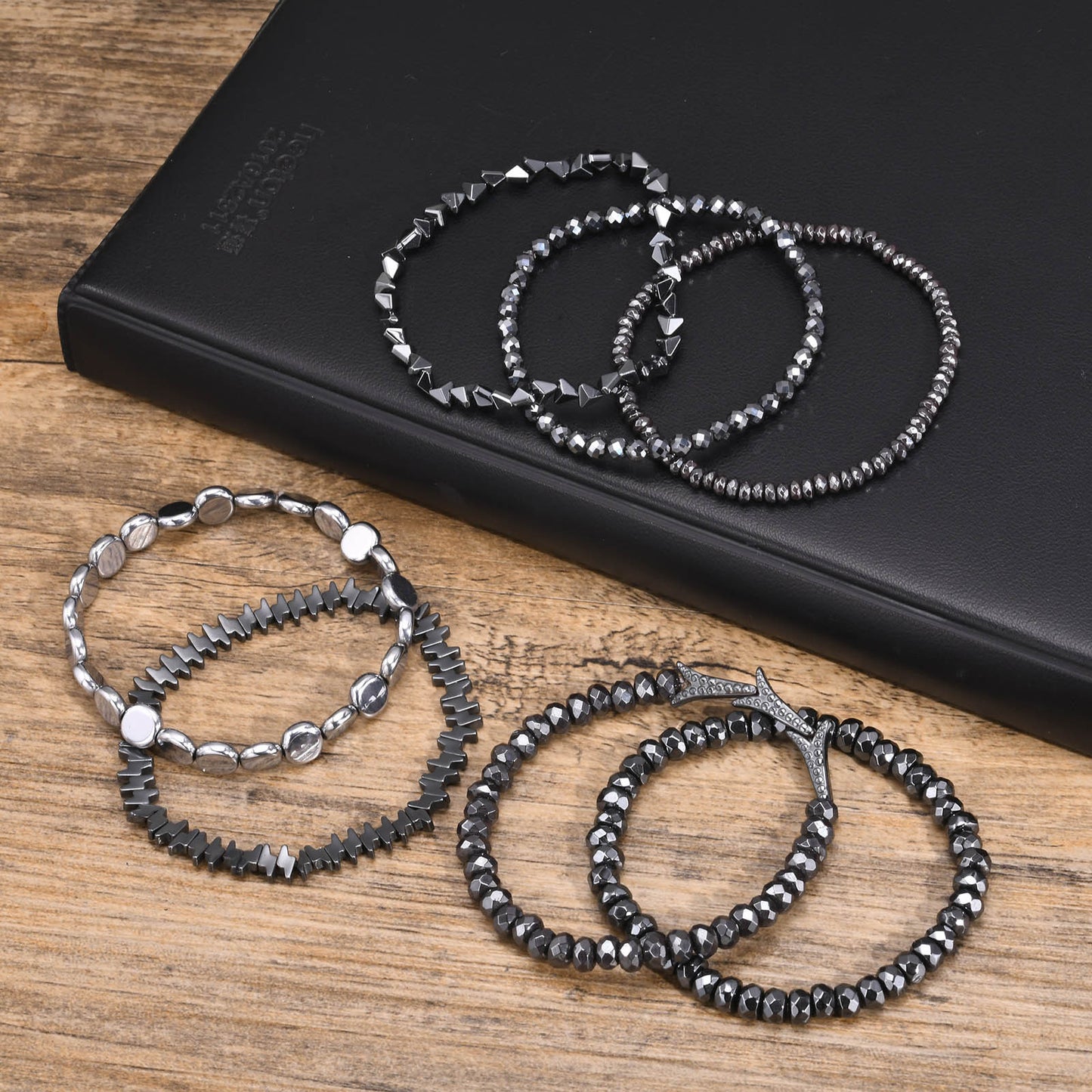 Simple And Personalized Jewelry Black Gallstone Bracelet