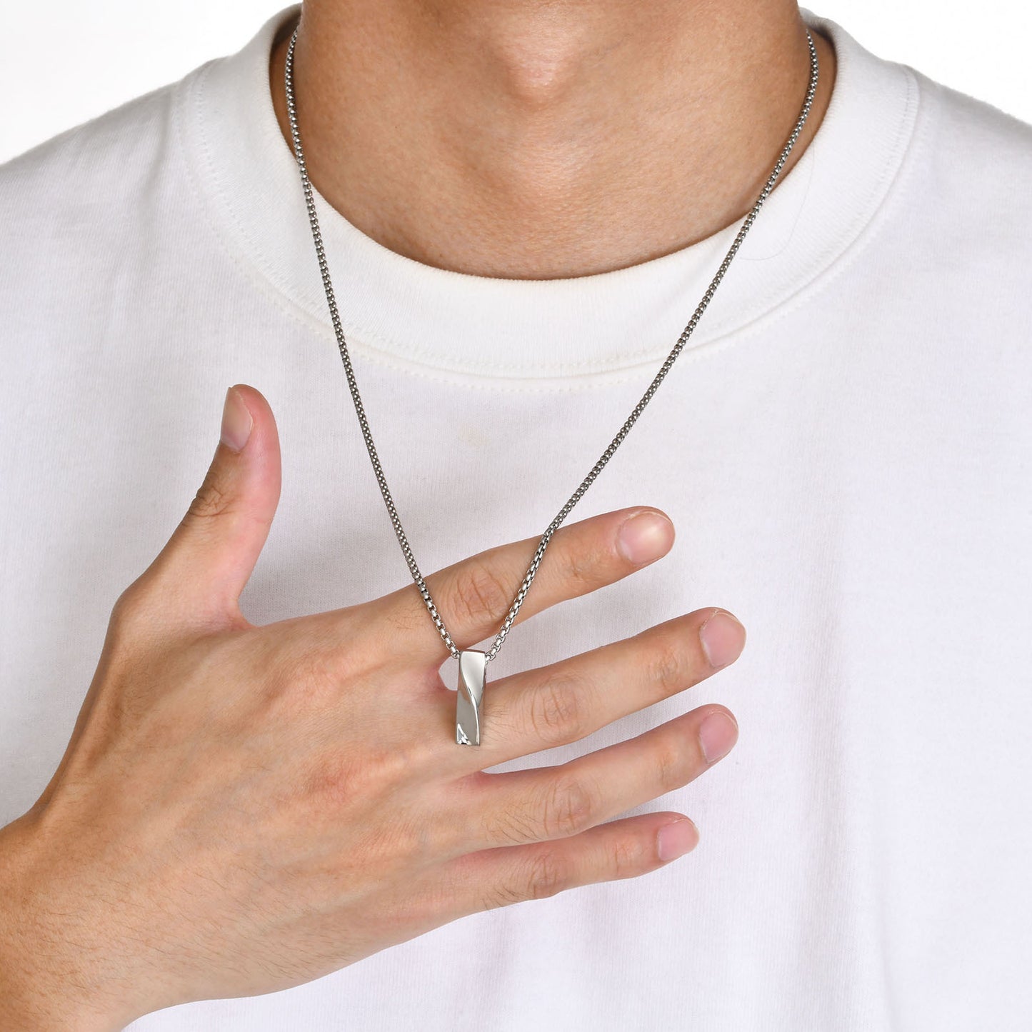 Jewelry Wholesale Stainless Steel Long Geometric Mobius Pendant Necklace Men's