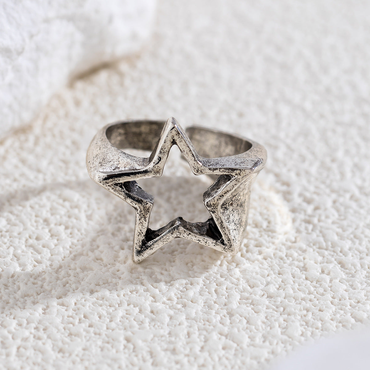 Planderful Vienna Verve Five Point Star Ring Set For Women Metal Hollow Geometric Statement