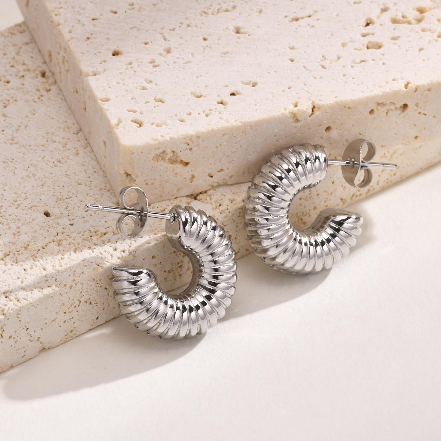 Titanium Steel Hollow Earrings Golden C-Shaped Jewelry Wholesale