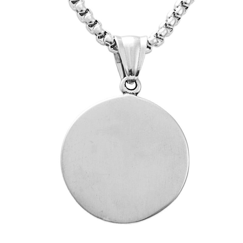 Personalized Titanium Steel Queen Head Pendant Necklace for Men and Women - Retro Punk Style