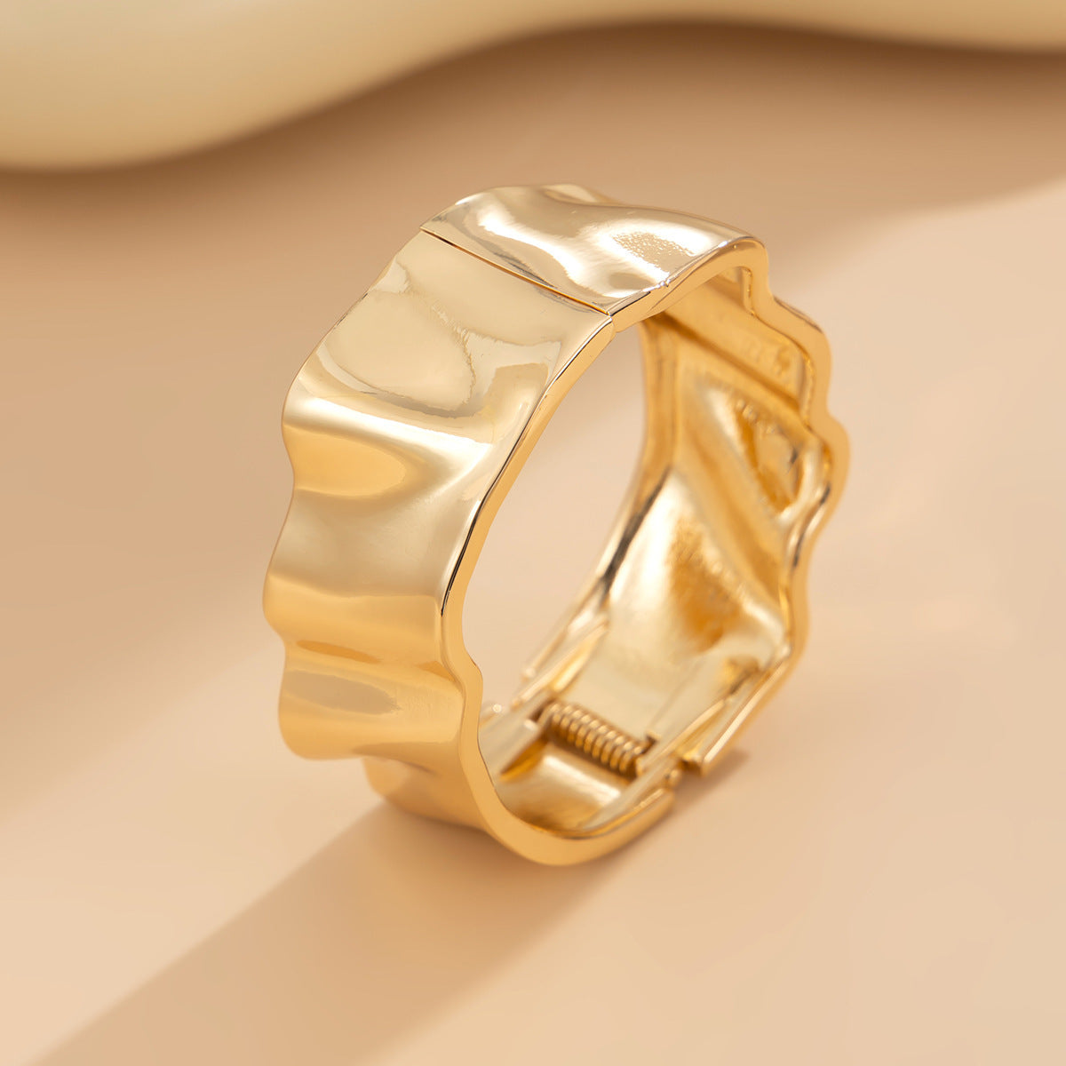 Planderful Vienna Verve Bracelet – Irregular Liquid Metal Texture