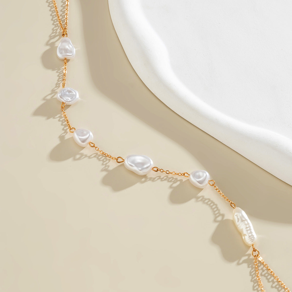 Elegant Imitation Pearl Body Chain Necklace with Baroque Detail by Planderful Collection