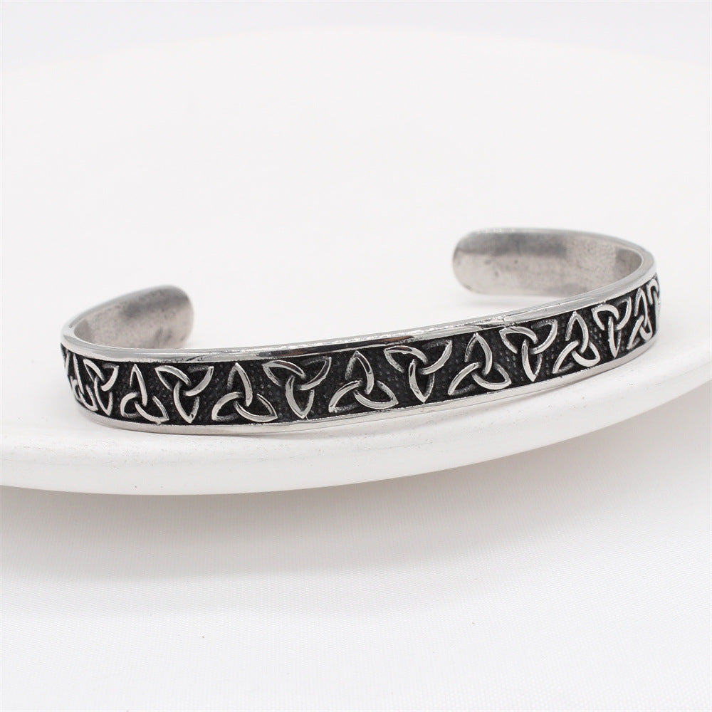 Planderful Everyday Genie – European and American Retro Viking Celtic Men's Titanium Steel Bracelet