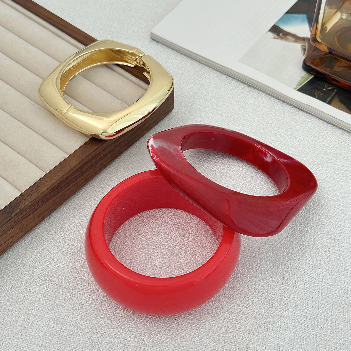Planderful Vienna Verve Red Geometric Square Bracelet For Women Glossy Wide Versatile Statement Jewelry