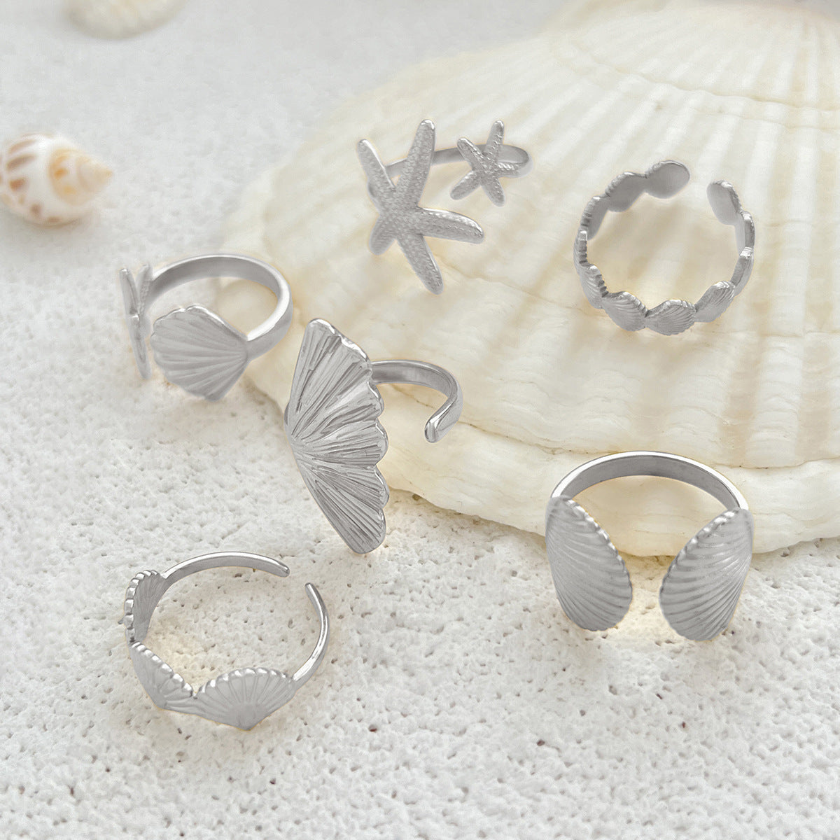 Planderful Vienna Verve Ring – Personalized Retro Sunflower Starfish Design