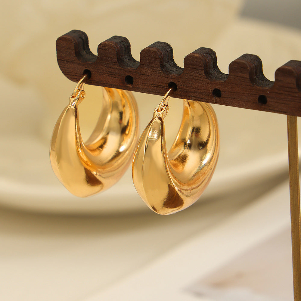 Golden Geometric U-Shaped Earrings - Stylish Women's Niche Jewelry
