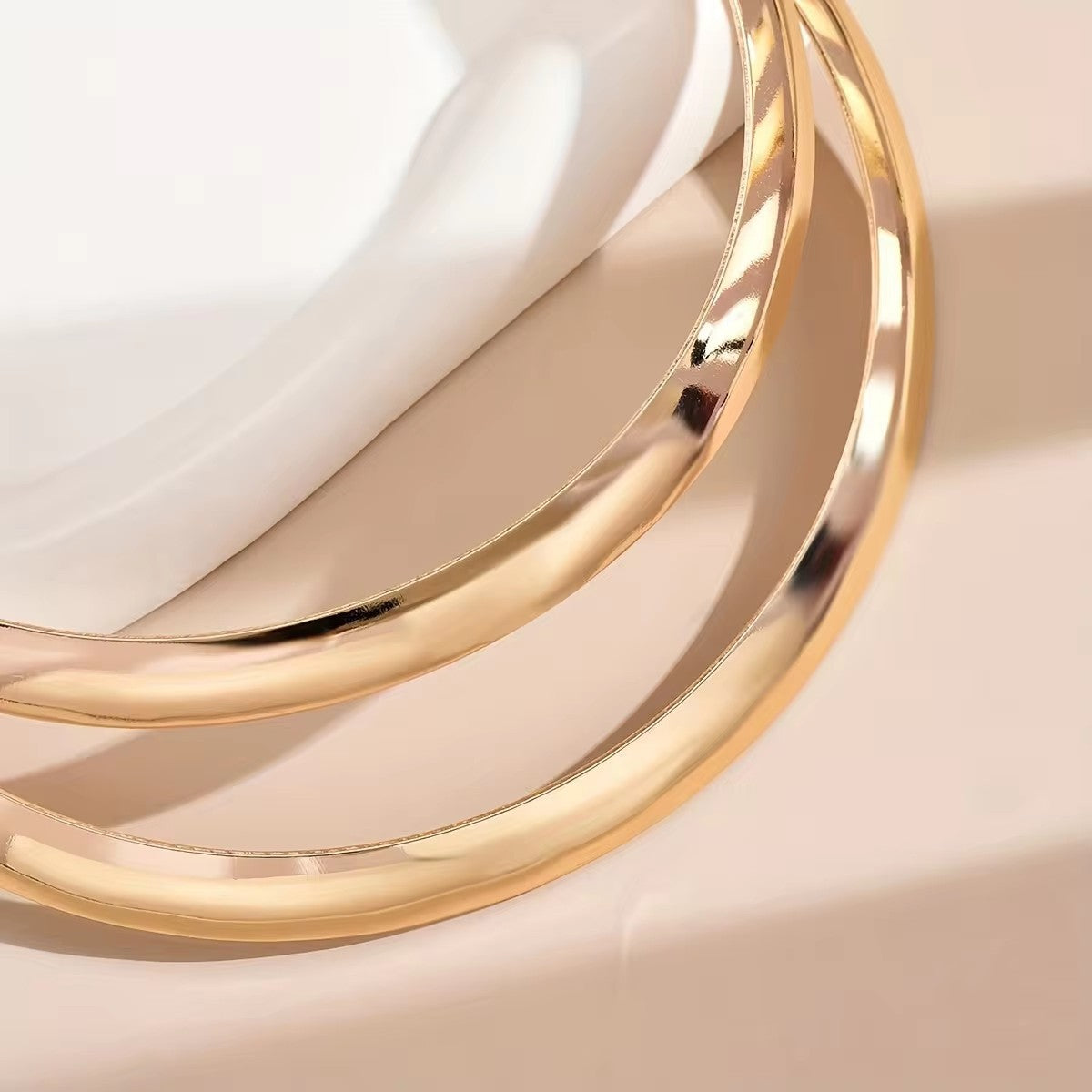 Planderful Savanna Rhythms Necklace – Stylish Double-Layer Hollow Metal Design