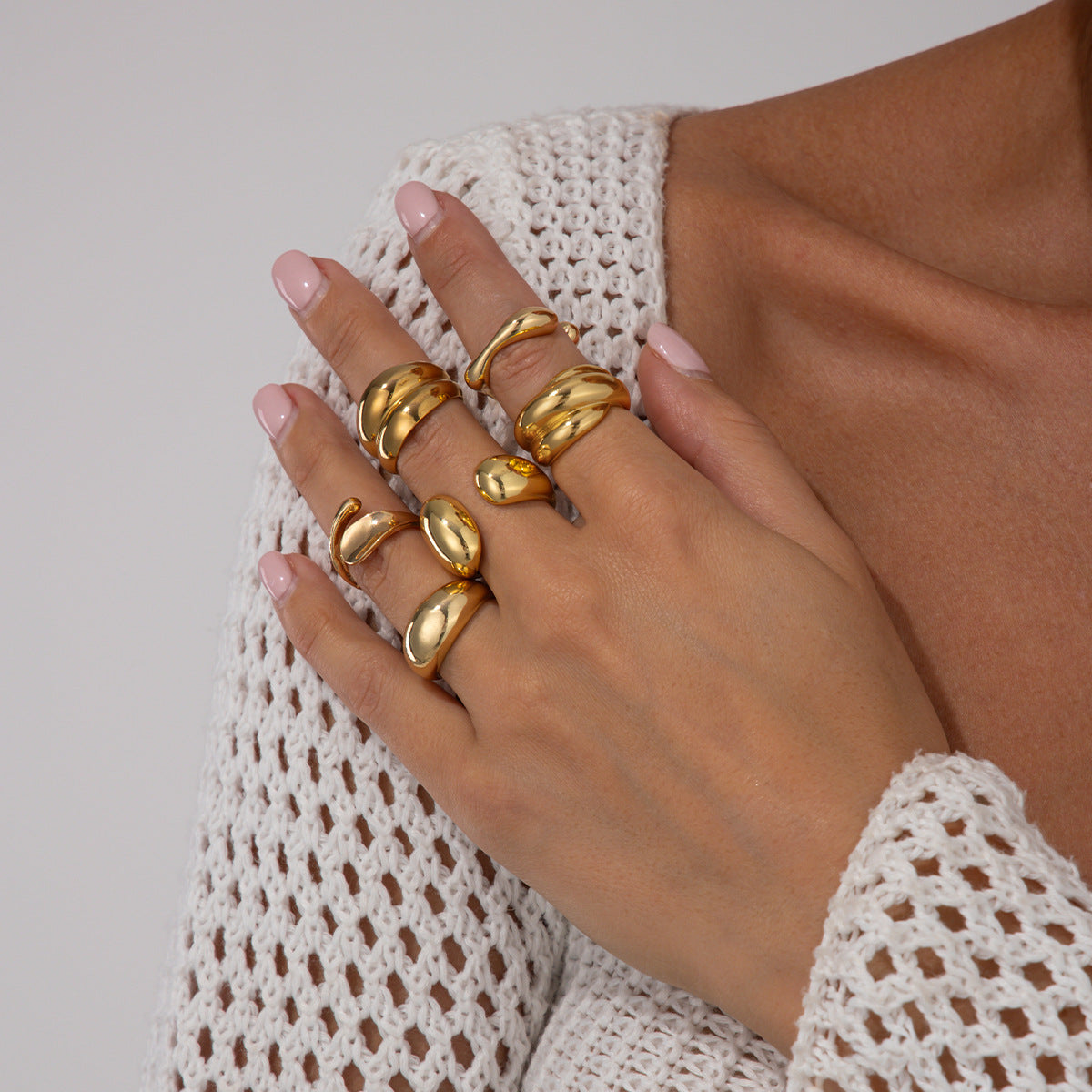 Planderful Vienna Verve Hug Ring For Women Geometric Opening Statement Jewelry Elegant Gift Idea