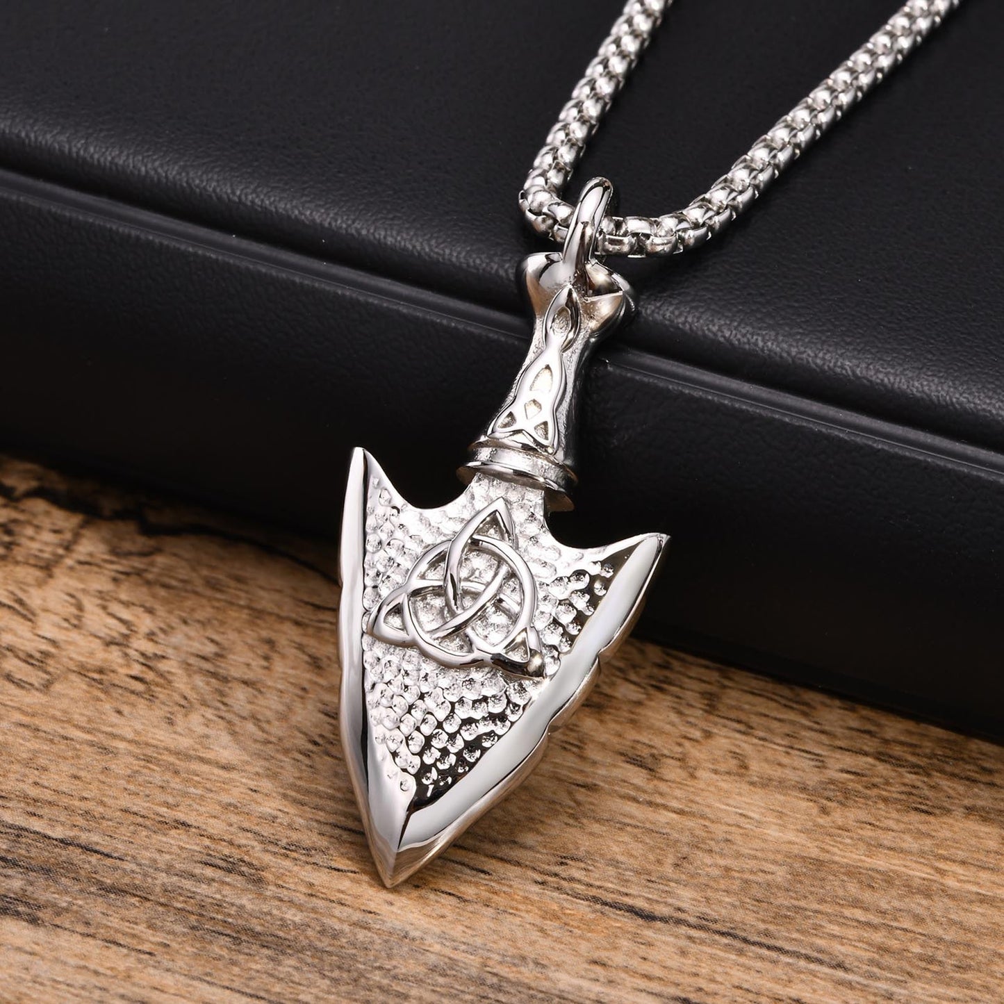 Cross-Border Jewelry Stainless Steel Celtic Knot Arrow Pendant