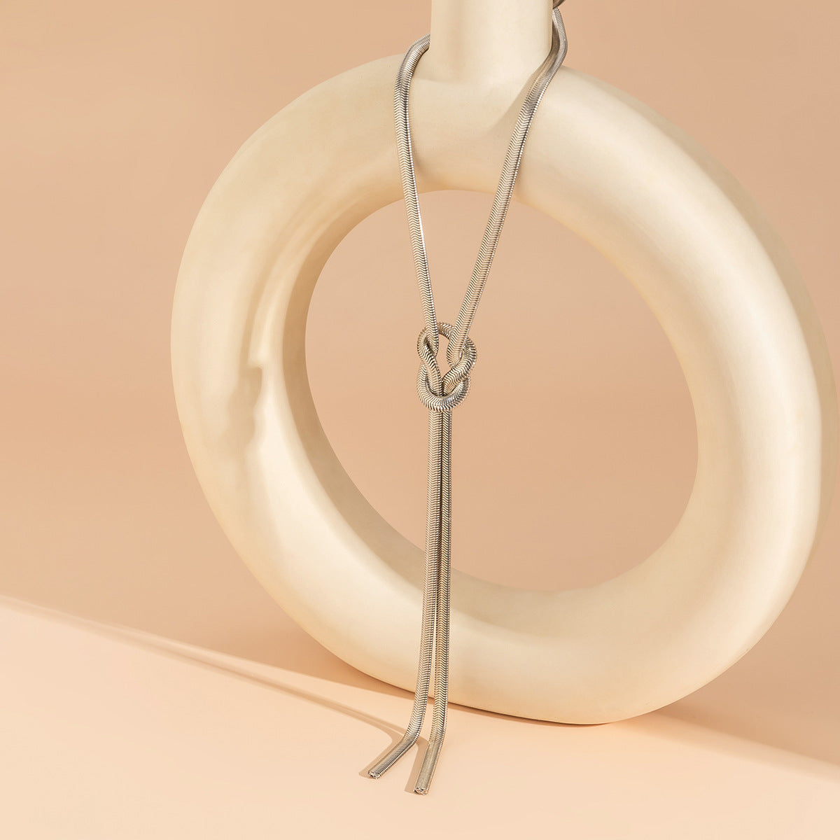 Y-Shaped Metal Geometric Necklace Knotted Snake Bone Chain Tassel Necklace For