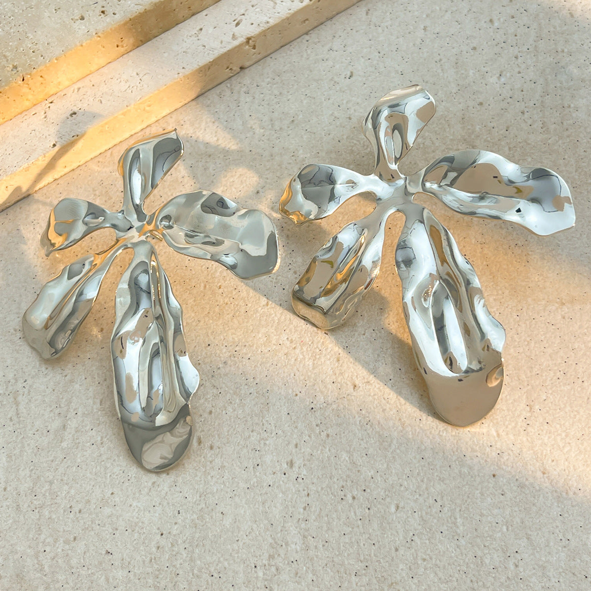 Planderful Vienna Verve Earrings – Exaggerated Asymmetrical Flower Design