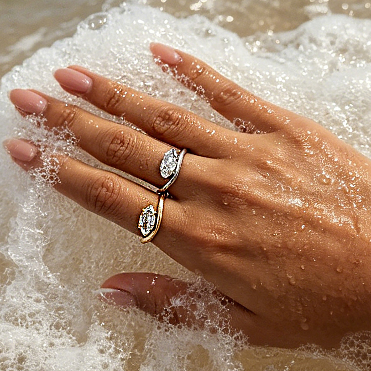 Planderful Vienna Verve Stainless Steel Zircon Horse Eye Ring For Modern Commuters