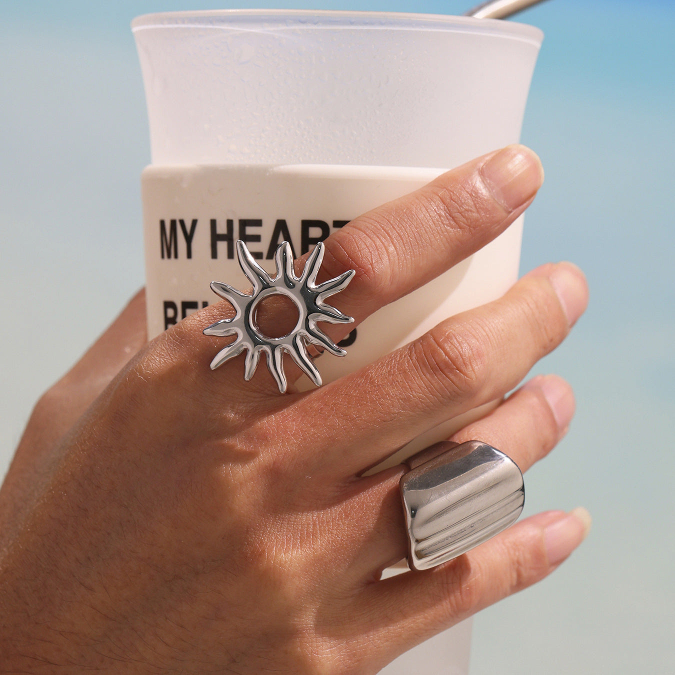 Planderful Golden Sun Ring Open Index Finger 18k Gold Plated