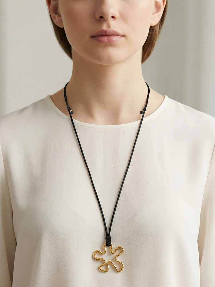 Stainless Steel Geometric Hollow Pendant Star Conch Small Flower Wax Rope Necklace