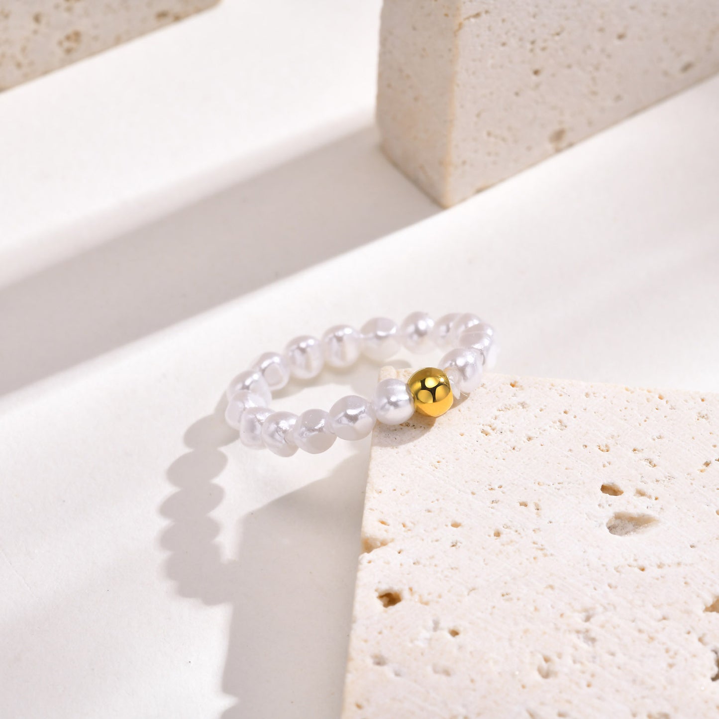 Stainless Steel Plated 18k Gold Irregular Pearl Jewelry Ring