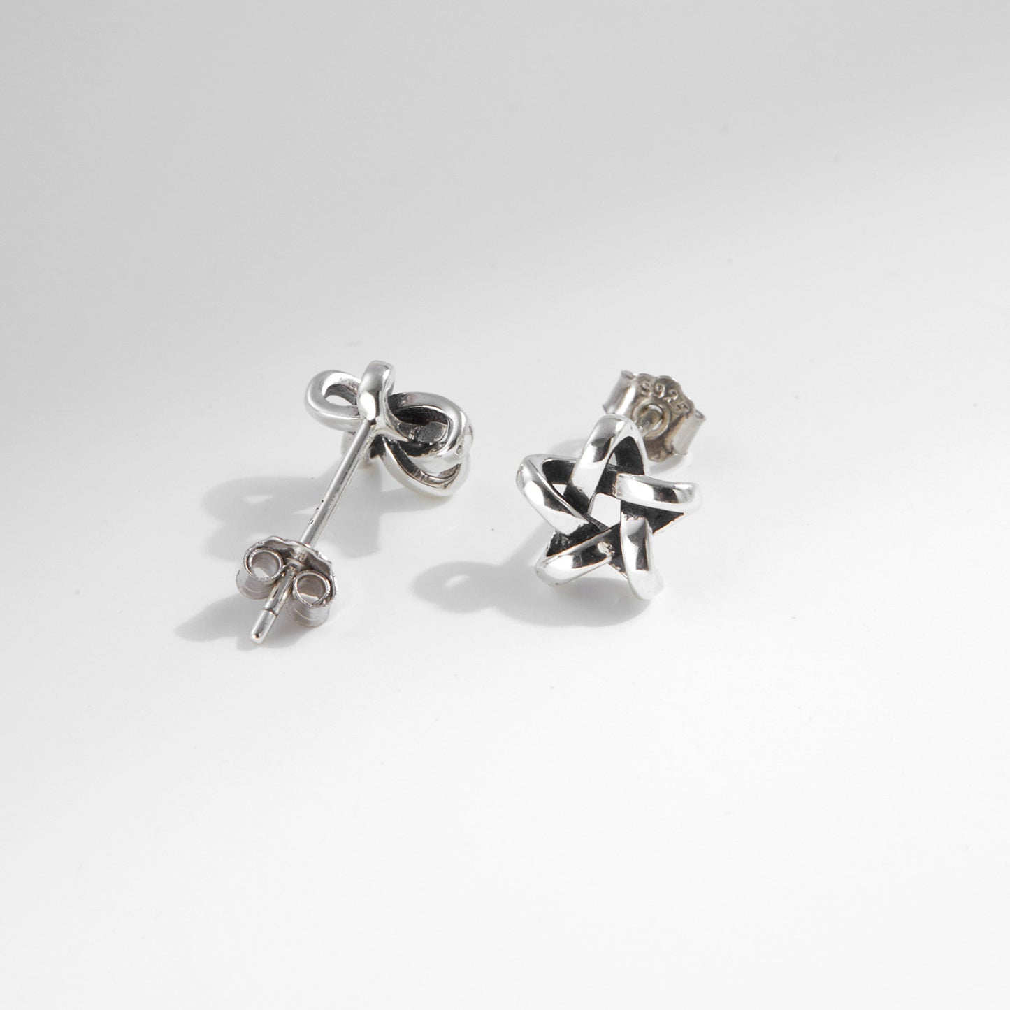 Planderful Everyday Genie Pentagram Earrings – Stylish Sterling Silver Design