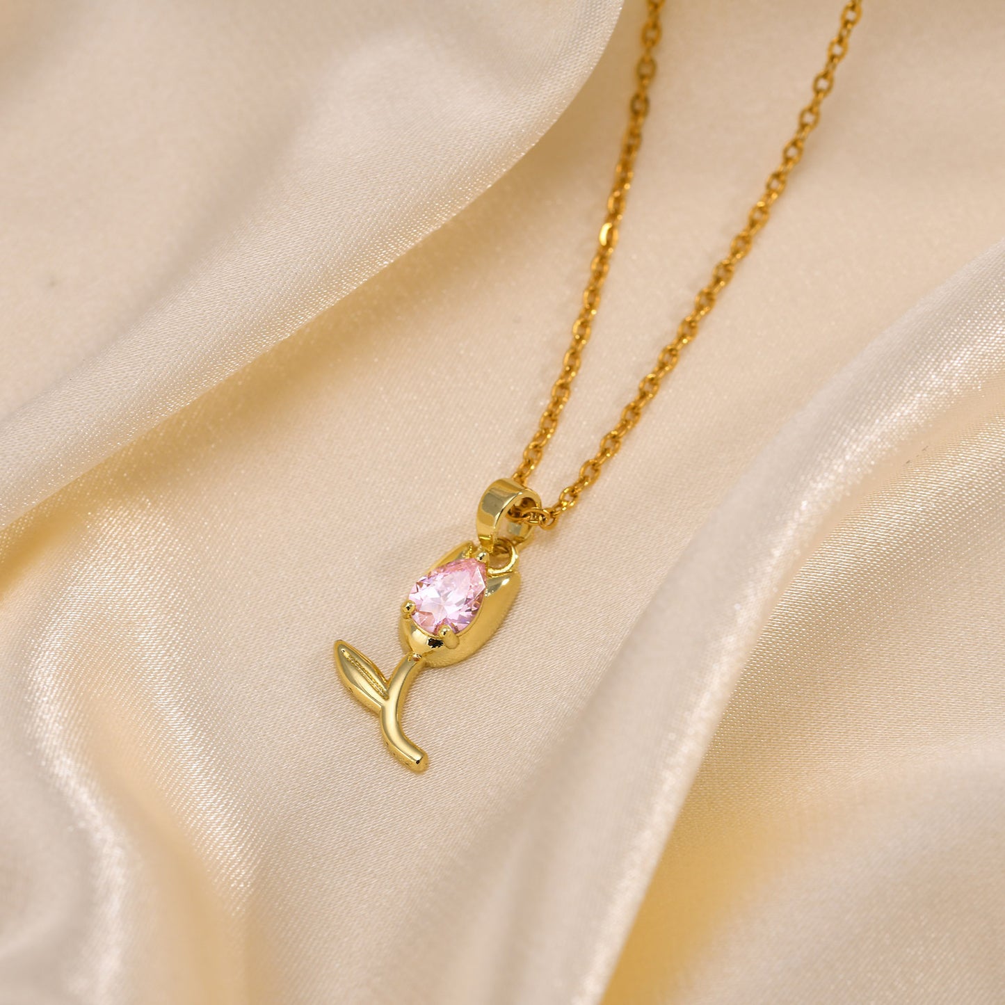 Red Water Drop Zircon Tulip Pendant Necklace for Ladies Copper