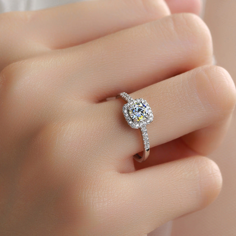 Vintage D-Color S925 Sterling Silver Ring