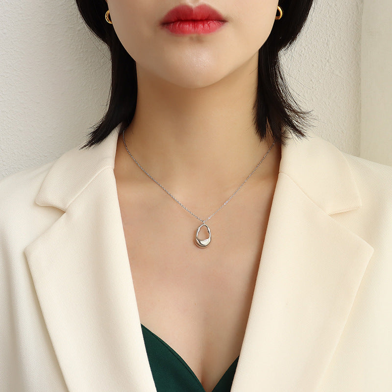 European Retro Hollow Hip-Hop Titanium Steel Necklace - Special Niche Design