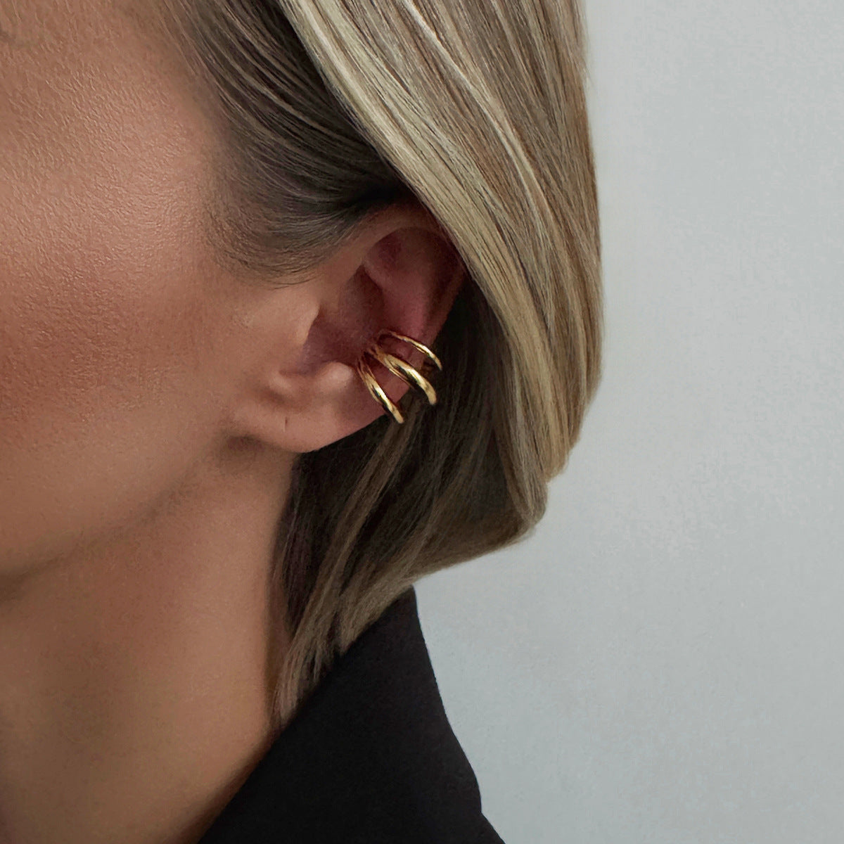 Planderful Vienna Verve Clip On Earrings Non Piercing Light Sensitive Geometric Ring Statement For Fashion Fans