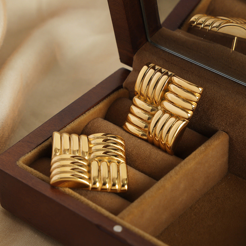 Golden Striped Square Earrings - Retro Geometric Design