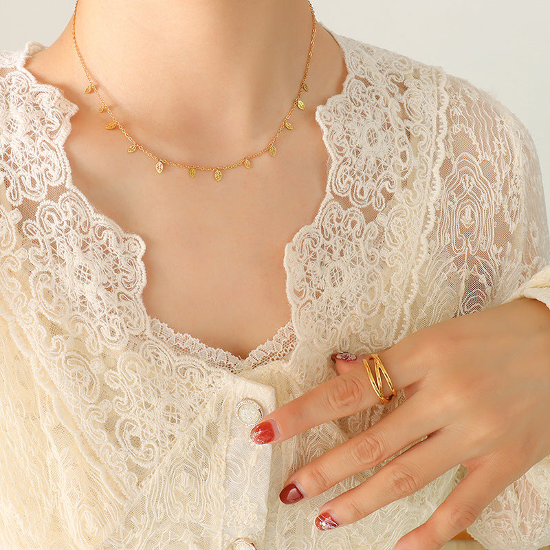 Golden Roman Palace Clavicle Chain Necklace - Everyday Genie Collection