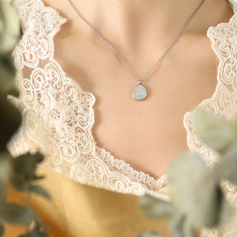 Neutral Irregular Oval Pendant Necklace with 18K Gold Plating