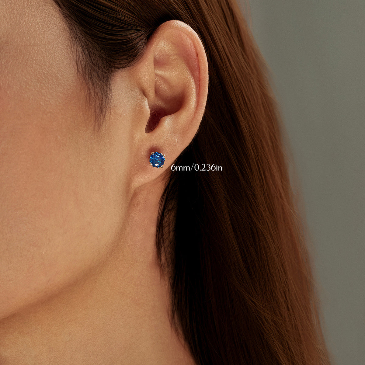 925 Sterling Silver Royal Blue Rose-Cut Zircon Cartilage Stud
