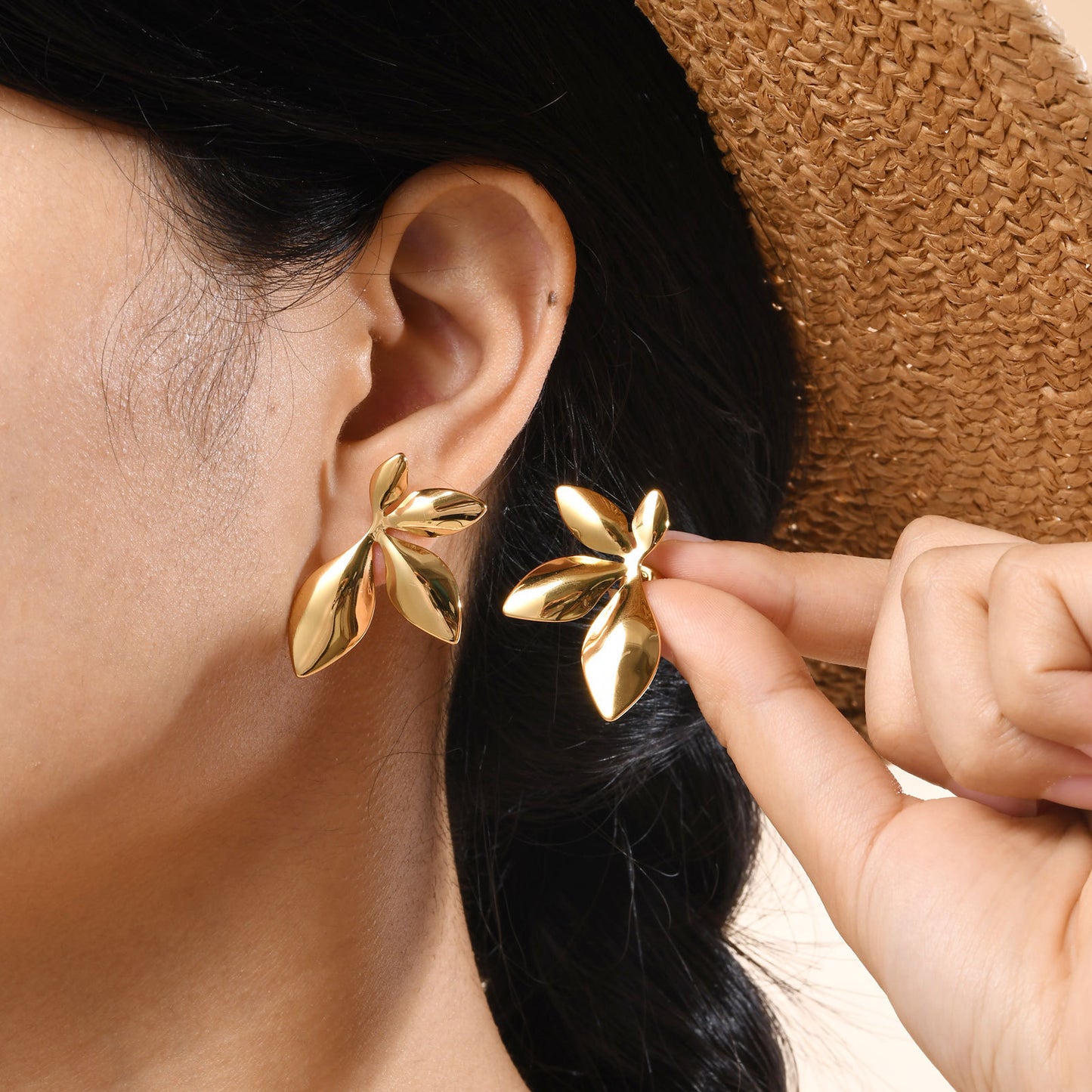 Stainless Steel Leaf Earrings 18K Gold Ladies Accessories